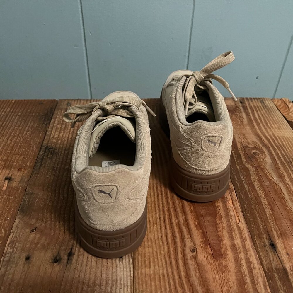 Puma Tan Sneakers with Brown Soles - Picture 3 of 6